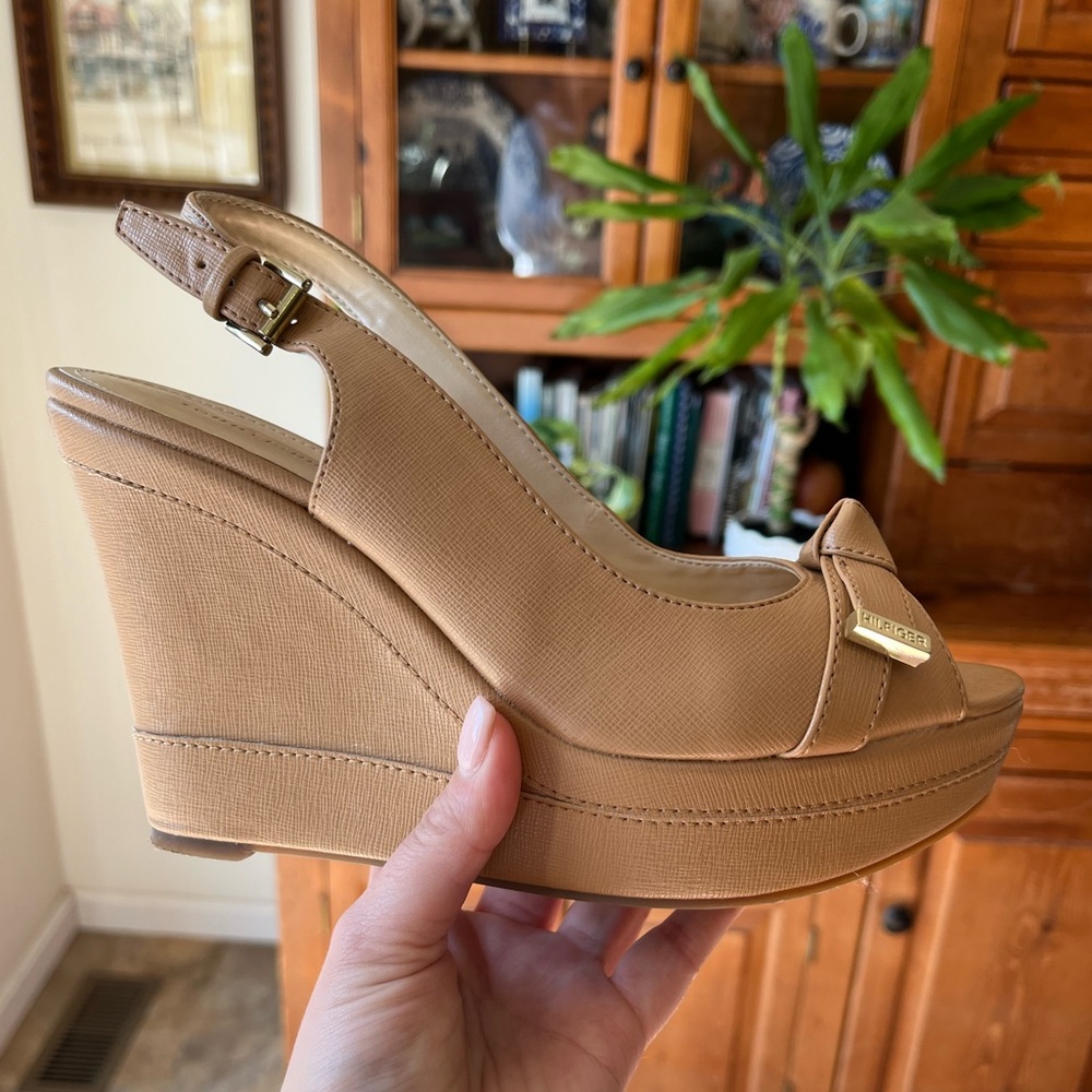 Tommy Hilfiger Nude Pumps